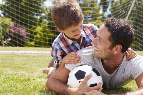 Zajęcia sportowe dla ojców z synami.
