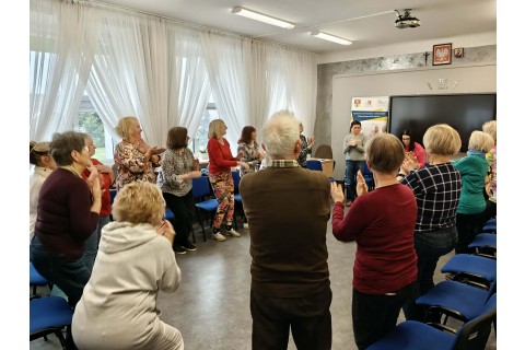 Trening pamięci i koncentracji seniorów na wesoło