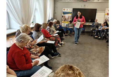 Trening pamięci i koncentracji seniorów na wesoło