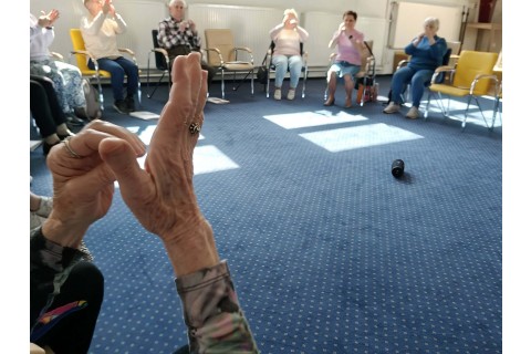 Trening pamięci i koncentracji seniorów na wesoło