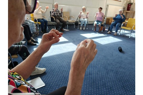 Trening pamięci i koncentracji seniorów na wesoło