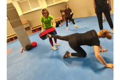 ZAJĘCIA SAMOOBRONY DLA KOBIET