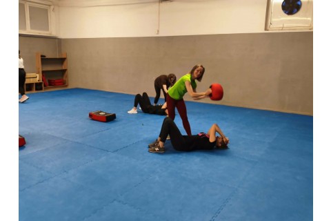 ZAJĘCIA SAMOOBRONY DLA KOBIET