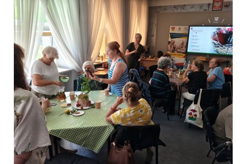 Warsztaty hortiterapeutyczne dla seniorów „Smak zdrowia”
