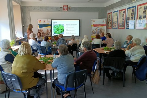 Warsztaty hortiterapeutyczne dla seniorów  „Czas uważności”