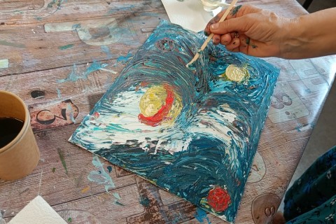 Warsztaty malarstwa dla seniorów - obrazy strukturalne