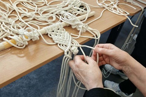 Warsztaty makramy dla seniorów