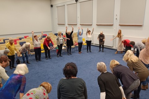 ĆWICZENIA PAMIĘCI I KONCENTRACJI SENIORÓW NA WESOŁO