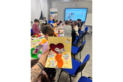 WARSZTATY KREATYWNE DLA DZIECI 7+ - pocztówka 3D