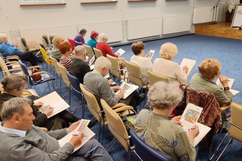 Ćwiczenia pamięci i koncentracji seniorów