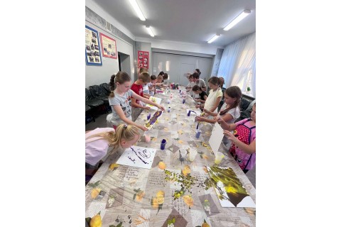 Warsztaty kreatywne dla dzieci od 10 lat - „Malowanie metodą Pouringu”