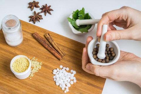 Warsztaty zielarskie - „Moc ukryta w nasionach i liściach”